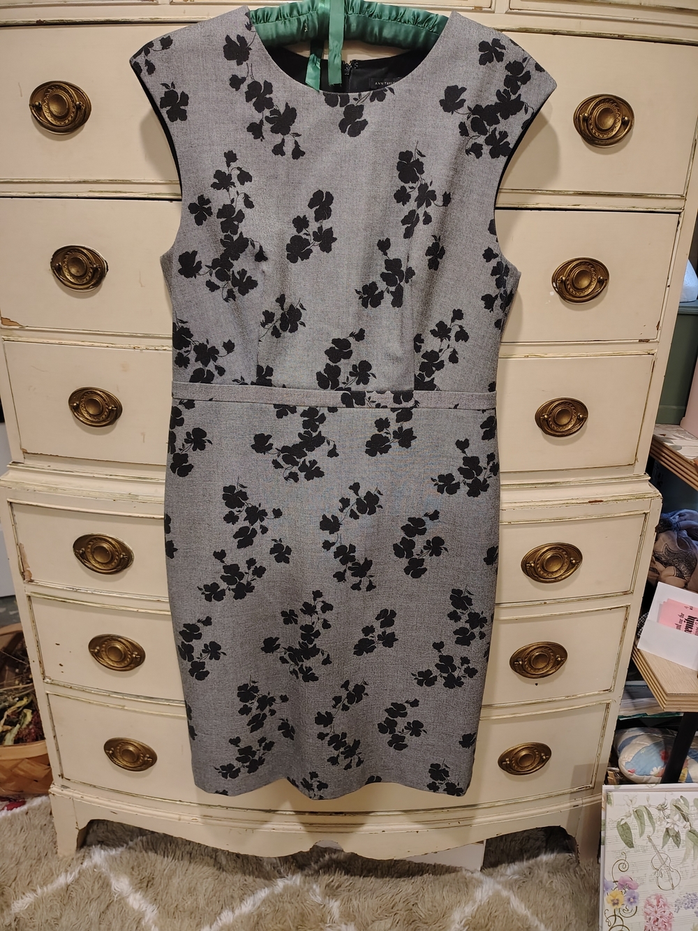 Ann Taylor Gray Midi Dress with Black Floral Print - Picture 11 of 13
